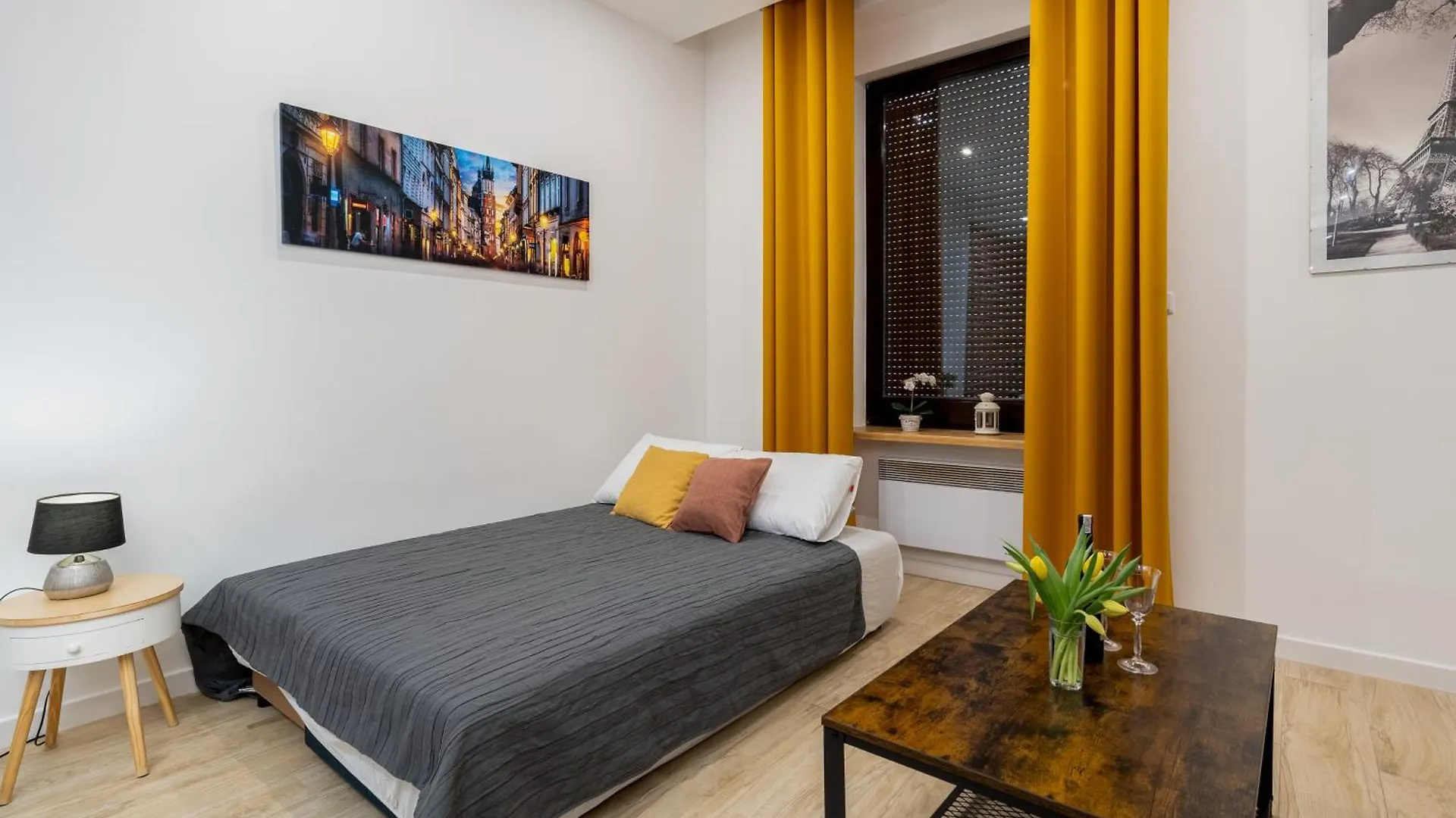Yellow Window Apartment Krakow 0*,